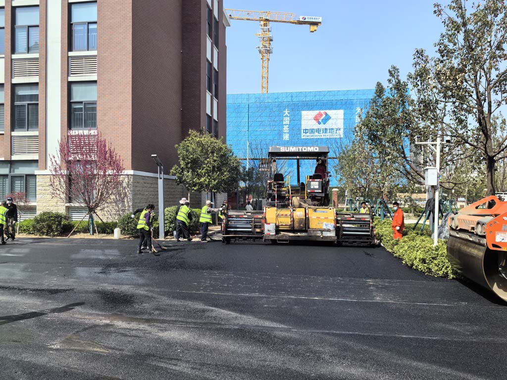 郑州惠济区小学沥青路面摊铺|专业施工团队|包工包料包满意